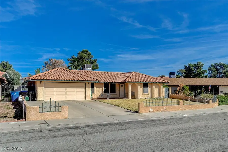 2215 Heavenly View Drive, Henderson, NV 89014 - #3