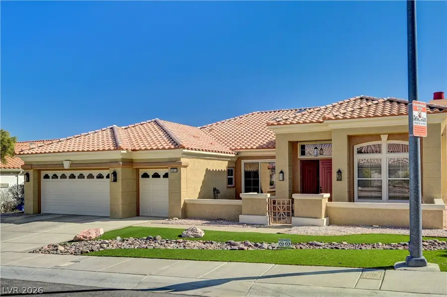 10613 Sky Meadows Avenue, Las Vegas, NV 89134 - #3