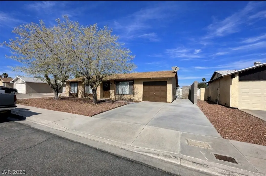 4338 Sun Vista Drive, Las Vegas, NV 89104 - #1