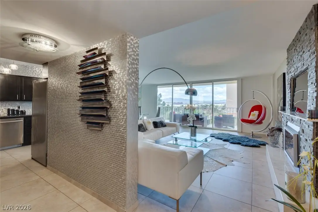 205 E Harmon #807, Las Vegas, NV 89169 - #1