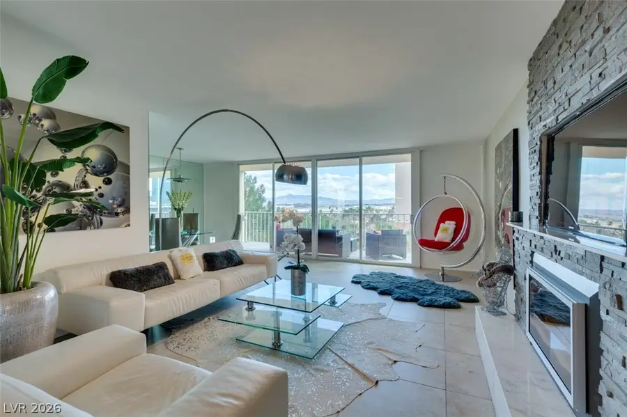 205 E Harmon #807, Las Vegas, NV 89169 - #3