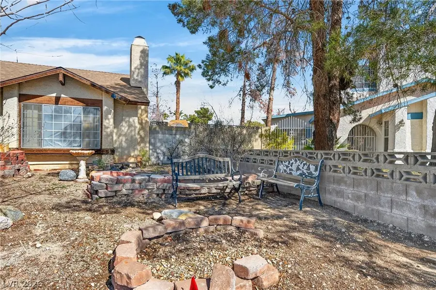 6812 Evanston Avenue, Las Vegas, NV 89108 - #3