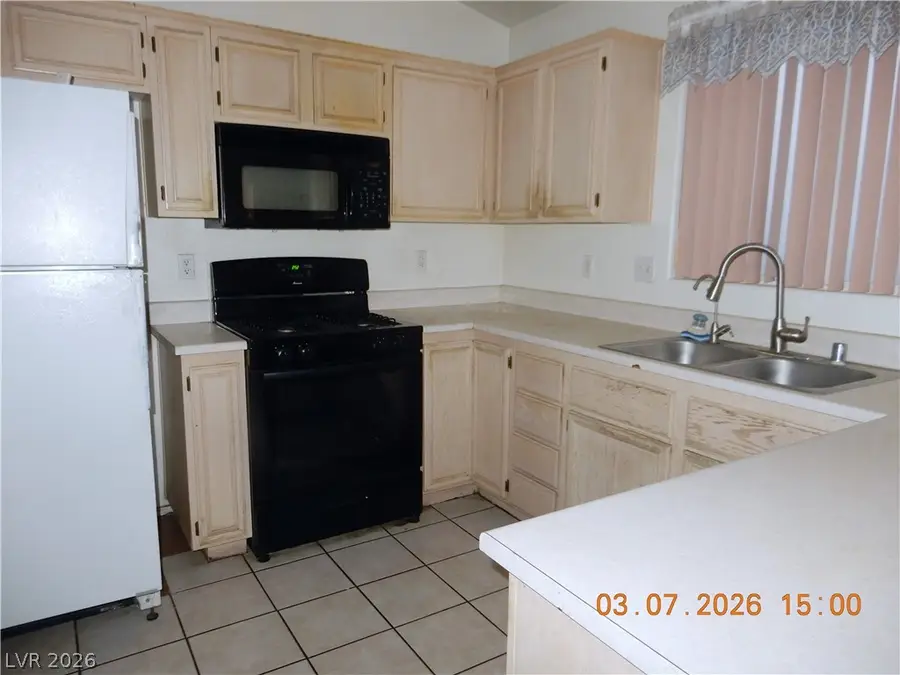 4339 Coyote Crest Court, Las Vegas, NV 89147 - #3