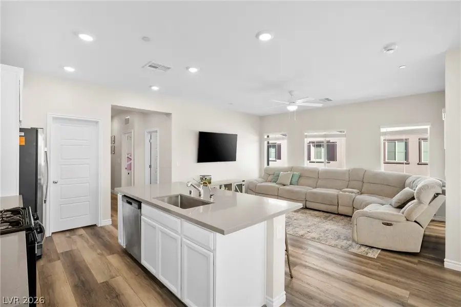 7206 N Decatur Boulevard #6, Las Vegas, NV 89131 - #3