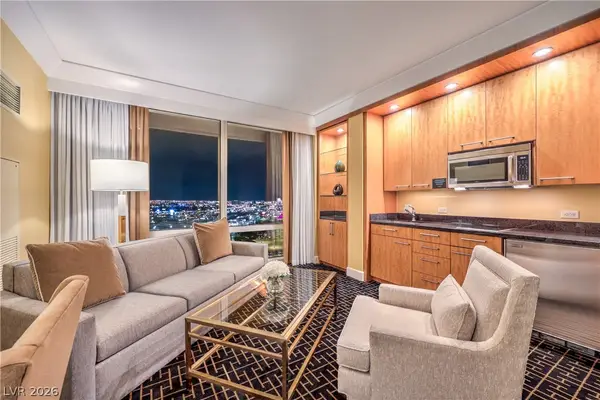 2000 Fashion Show Drive #3219, Las Vegas, NV 89109