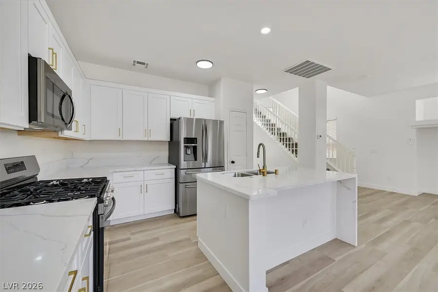 9833 Fast Elk Street, Las Vegas, NV 89143 - #2