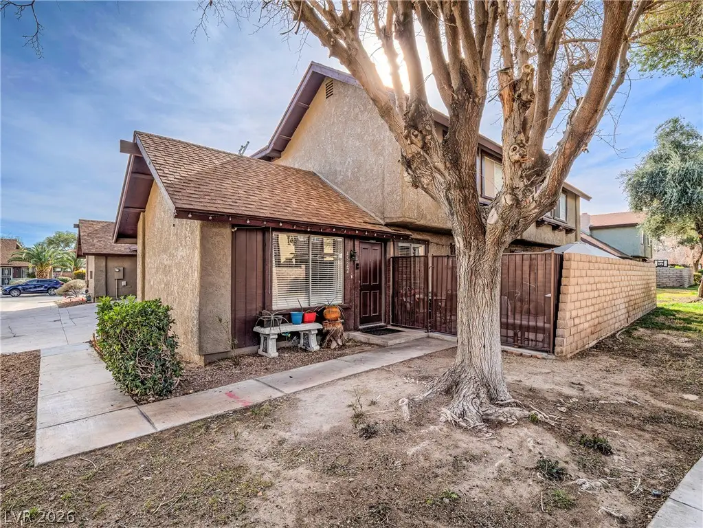 4522 Del Oro Drive, Las Vegas, NV 89102 - #1