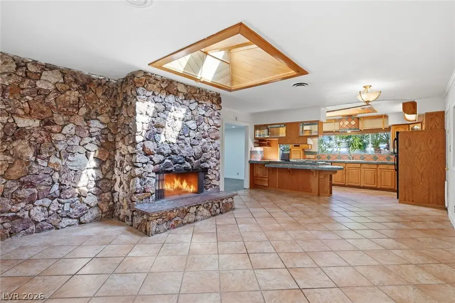 1812 Cochran Street, Las Vegas, NV 89104 - #3