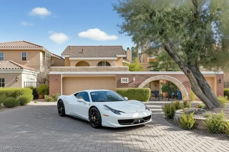 3020 Bel Air Drive, Las Vegas, NV 89109 - #1