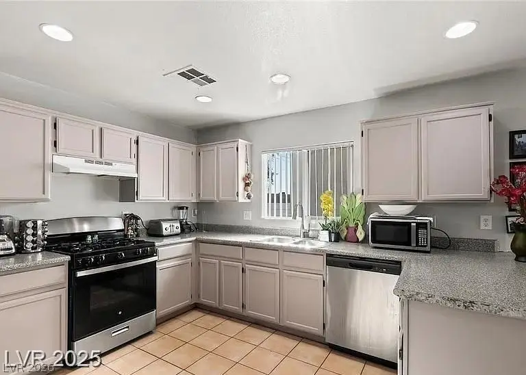 2272 Platinum Band Street, Las Vegas, NV 89156 - #3