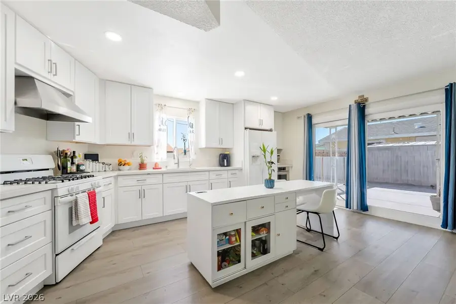 4982 Andover Drive, Las Vegas, NV 89122 - #3