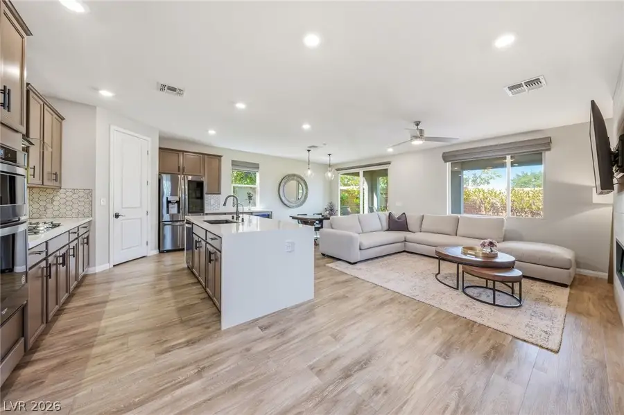 10630 Glowing Dawn Avenue, Las Vegas, NV 89135 - #3
