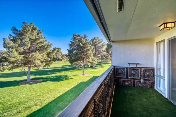 745 Oakmont Avenue #1008, Las Vegas, NV 89109