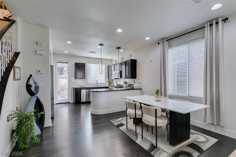 2374 Malaga Peak Street, Las Vegas, NV 89135 - #2