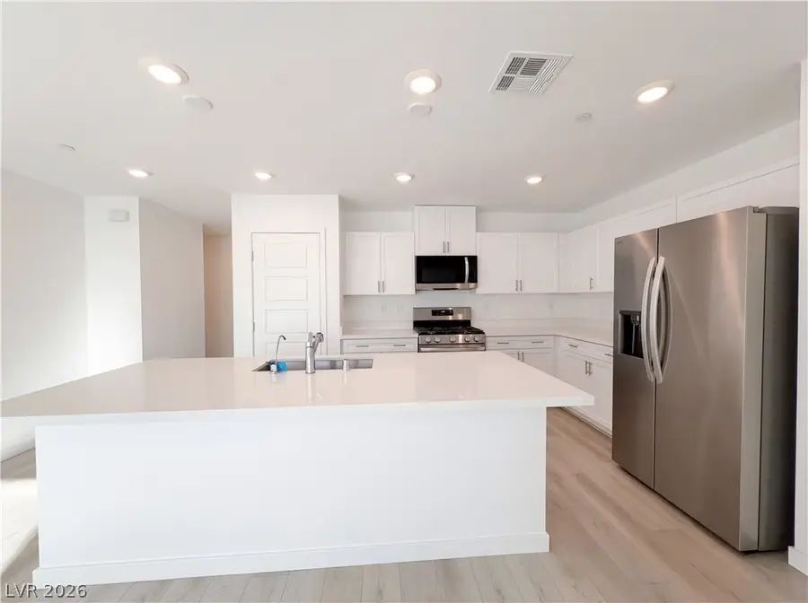 4234 Vivenda Street #1, Las Vegas, NV 89115 - #2