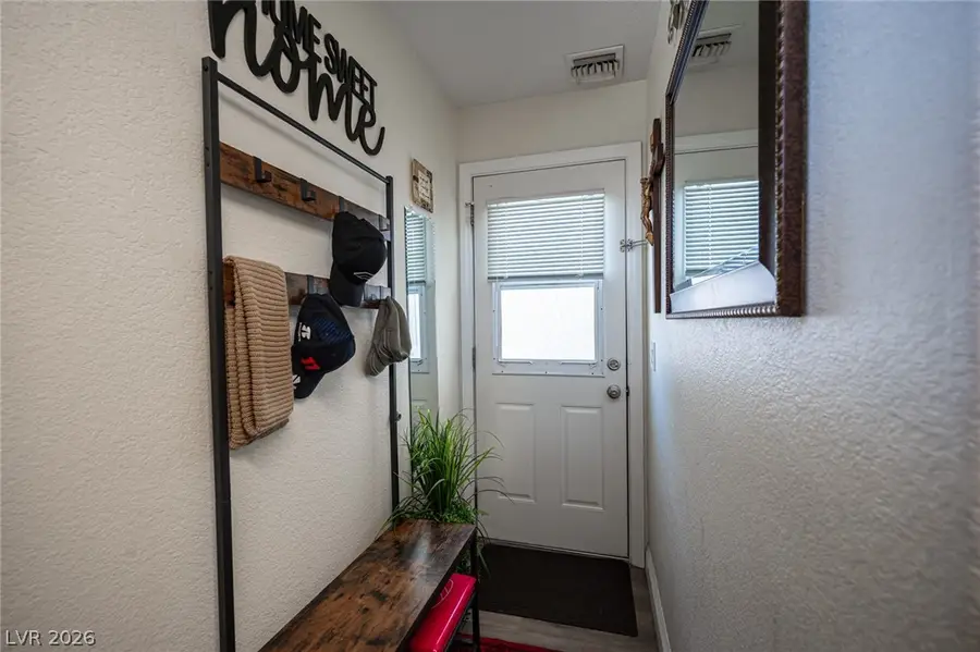 1800 Edmond Street #207, Las Vegas, NV 89146 - #3