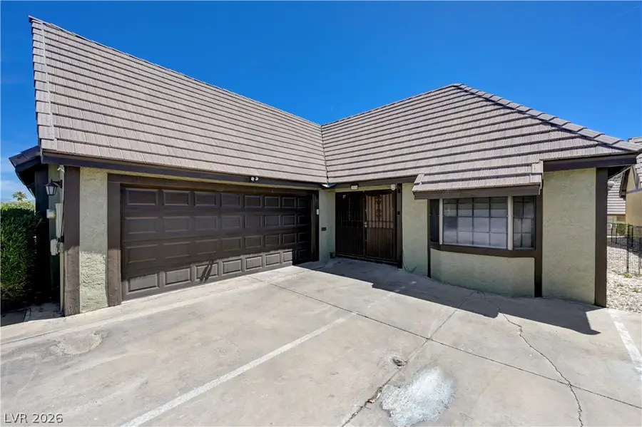 3928 Edgemoor Way, Las Vegas, NV 89121 - #2