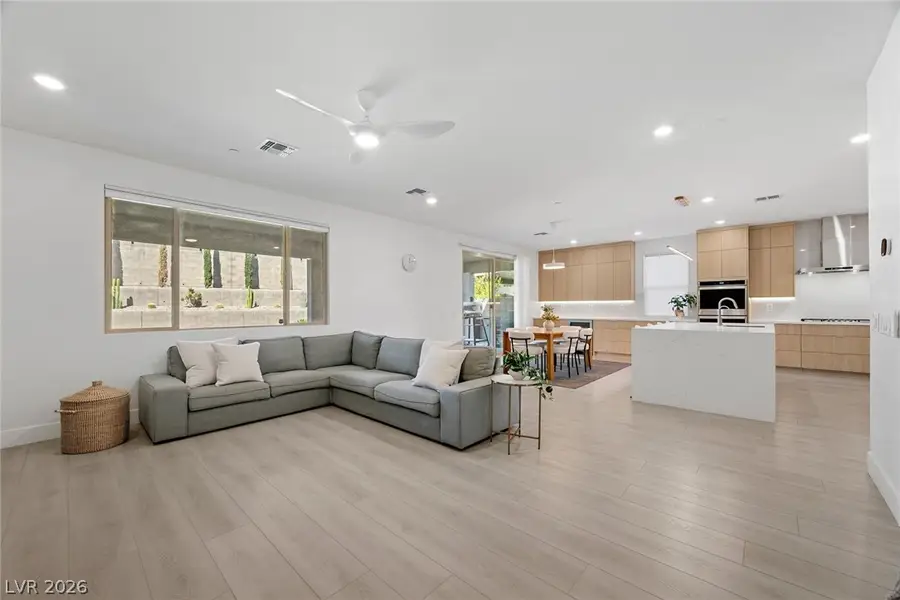 343 Cooper Hawk Court, Las Vegas, NV 89138 - #3
