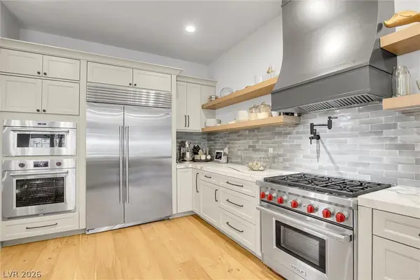 2007 Cherry Creek Circle, Las Vegas, NV 89135