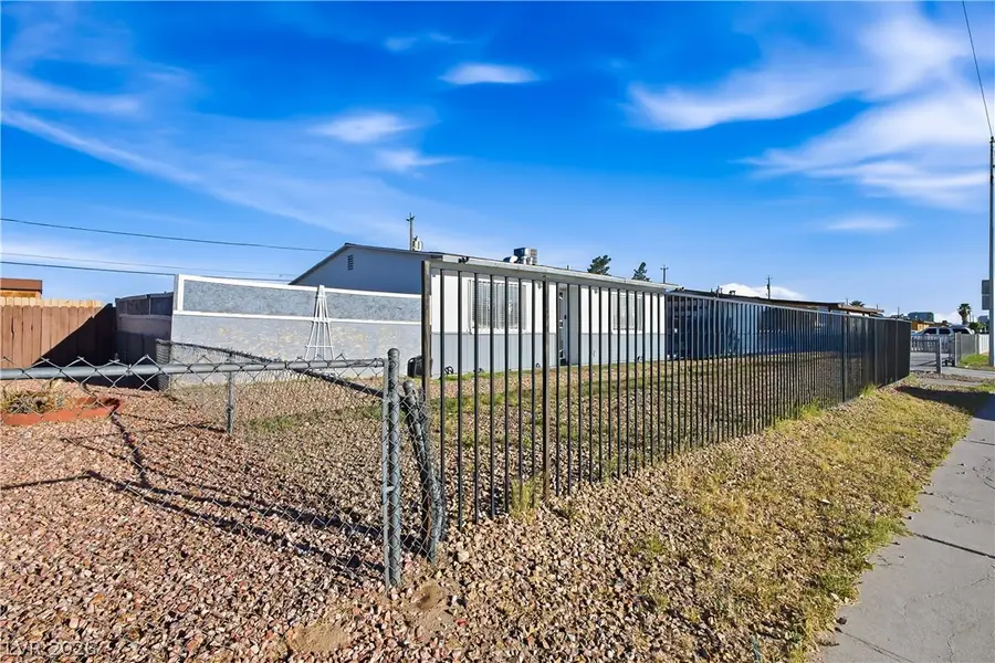 1956 H Street, Las Vegas, NV 89106 - #3