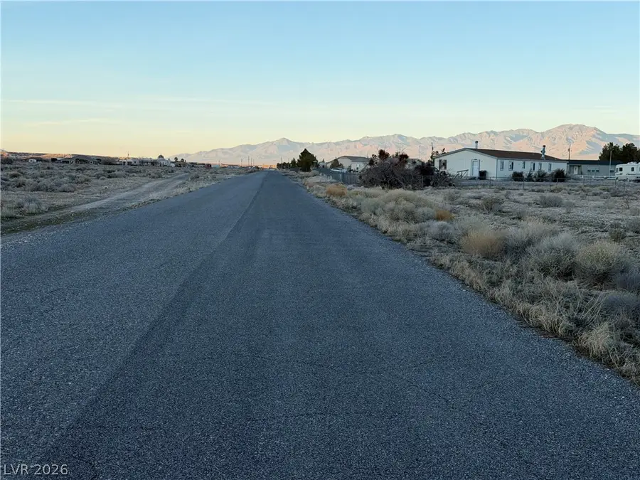 10391 S Vicki Ann Road, Pahrump, NV 89048 - #3