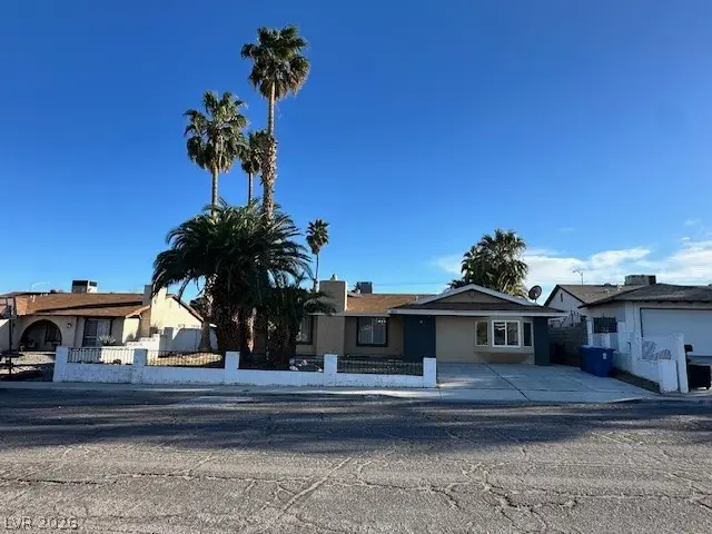 3905 Calle De Este, Las Vegas, NV 89121 - #1