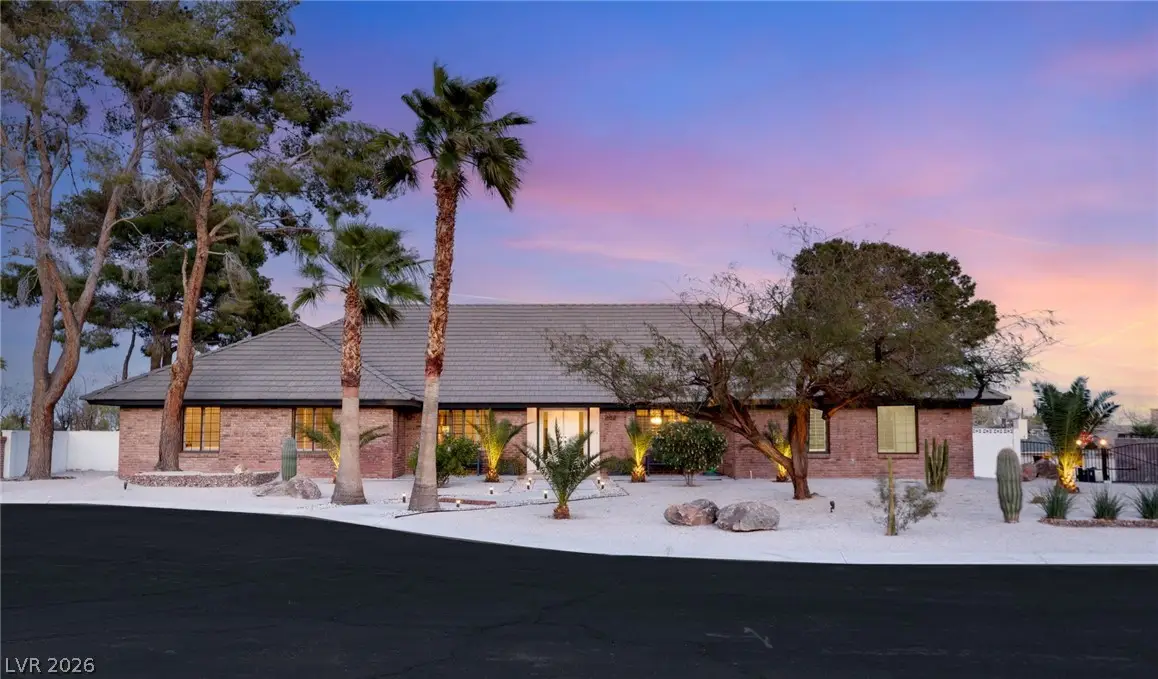 2713 S Miller Lane, Las Vegas, NV 89117 - #1