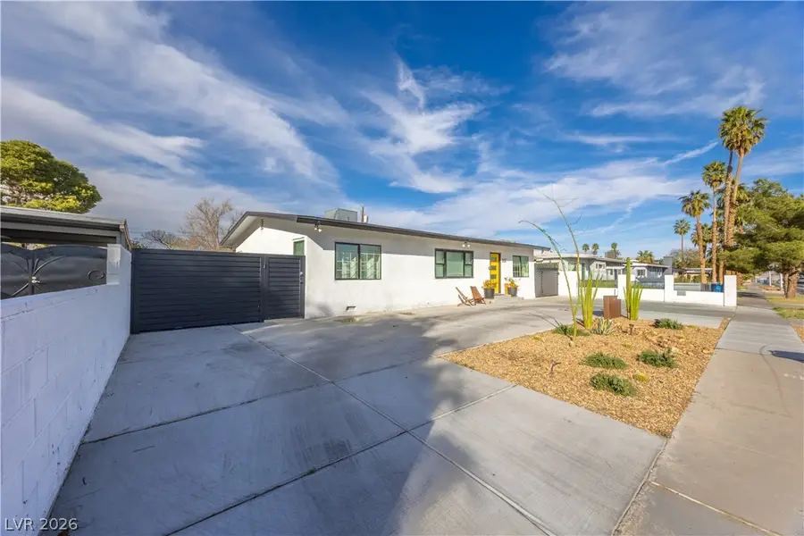 1419 E Oakey Boulevard, Las Vegas, NV 89104 - #2