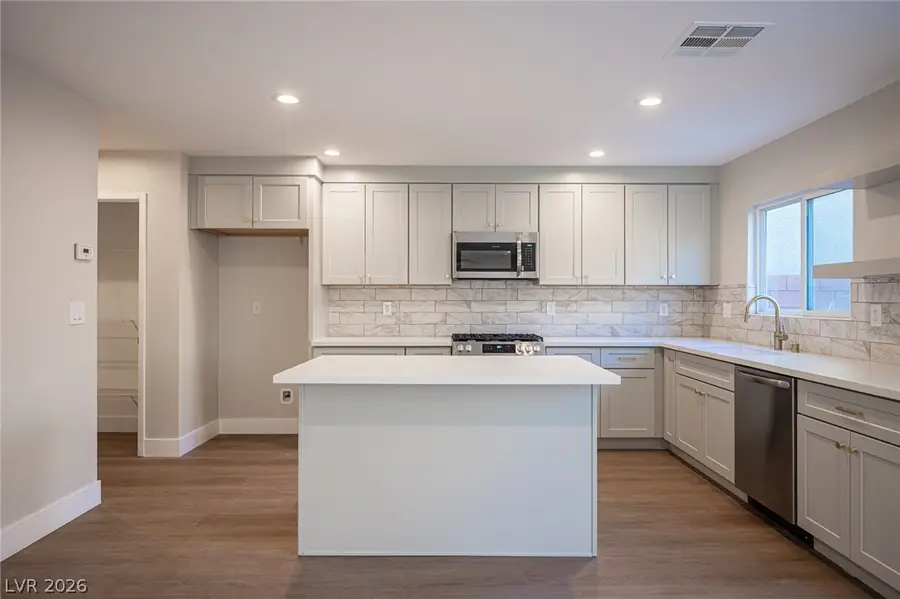10642 Ostend Avenue, Las Vegas, NV 89166 - #3