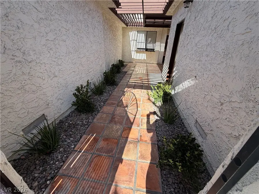 2732 San Martin Court, Las Vegas, NV 89121 - #2