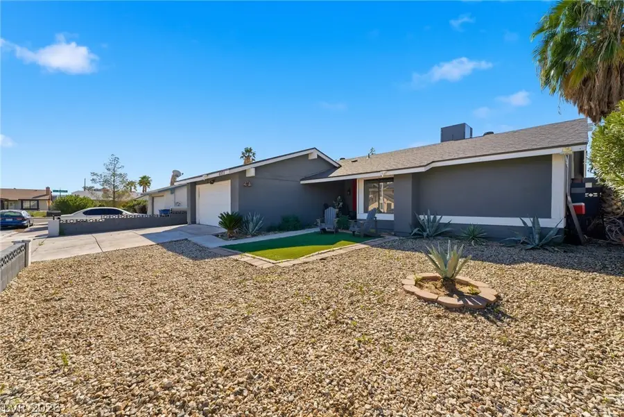 6805 Selkirk Circle, Las Vegas, NV 89108 - #3