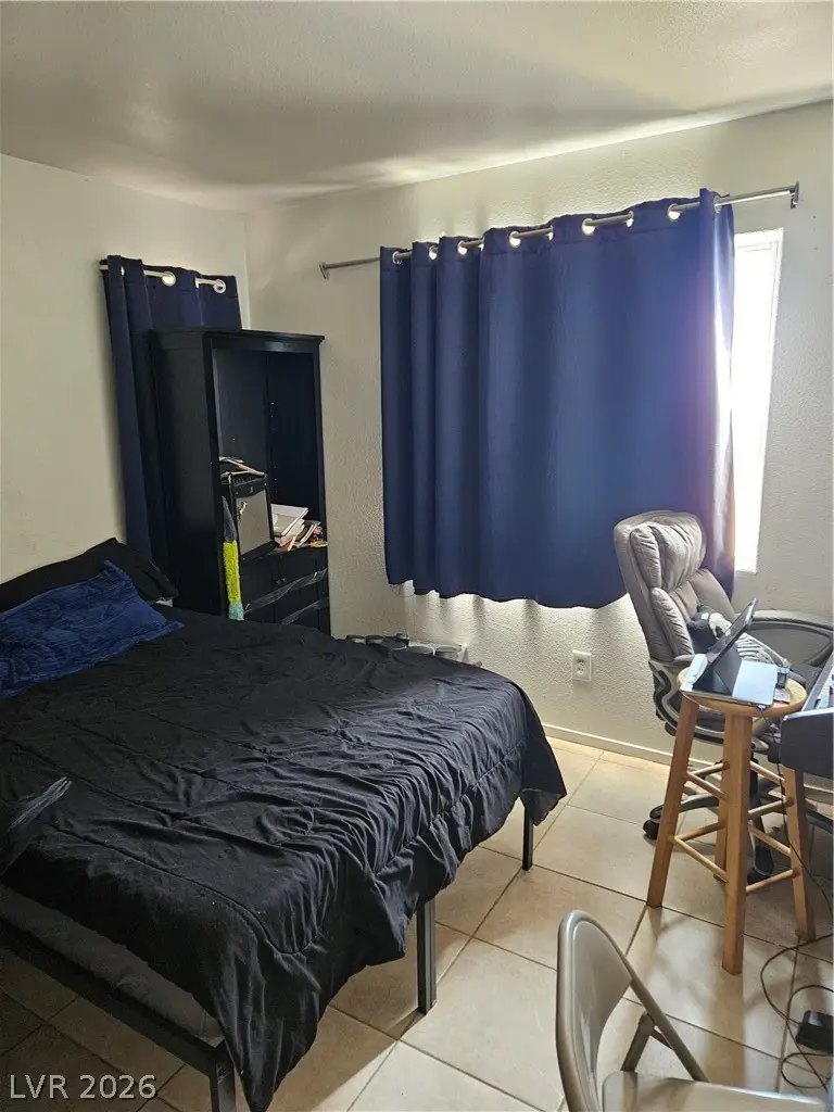 2005 Emerald Green Avenue, Las Vegas, NV 89106 - #3