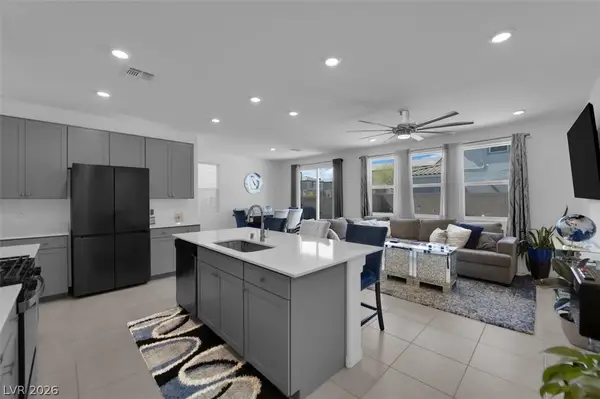 10223 Midnight Onyx Street, Las Vegas, NV 89141