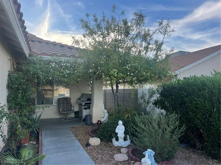 2881 Prestonwood Street, Las Vegas, NV 89156 - #2