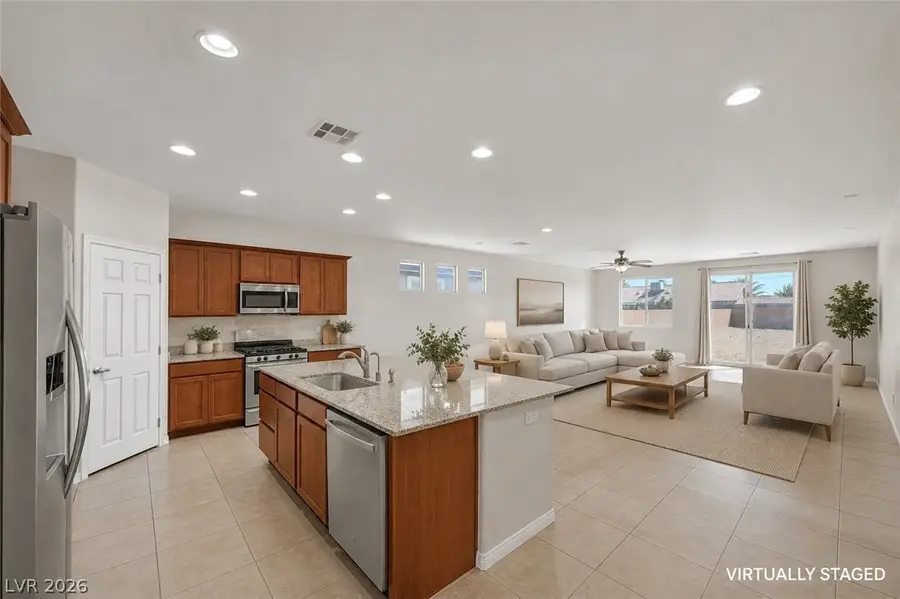 4744 High Anchor Street, Las Vegas, NV 89121 - #3