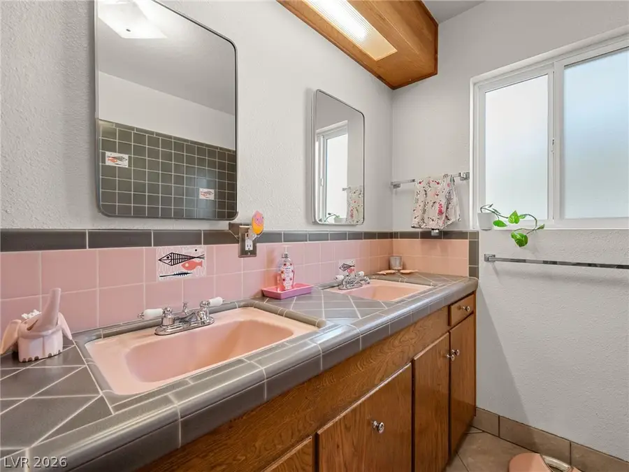 1800 Cochran Street, Las Vegas, NV 89104 - #3