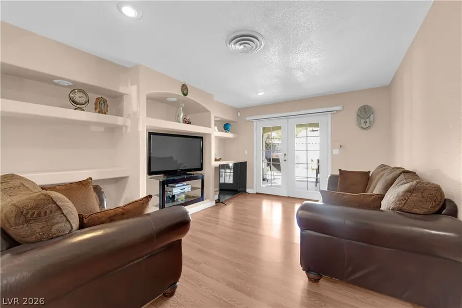 1913 Demetrius Avenue, Las Vegas, NV 89101 - #3
