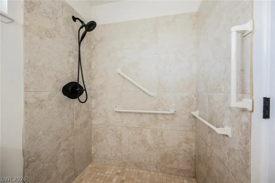 1630 Rolling Hills Drive, Las Vegas, NV 89156 - #3