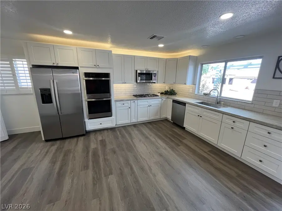 8500 Linderwood Drive, Las Vegas, NV 89134 - #3