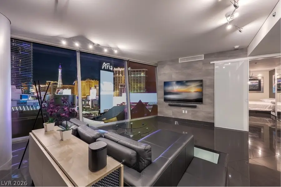 3722 Las Vegas Boulevard #907, Las Vegas, NV 89158 - #2