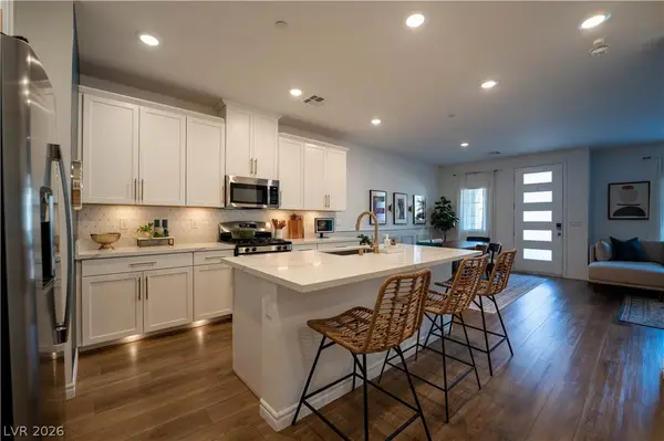 600 N Carriage Hill Drive #1061, Las Vegas, NV 89138