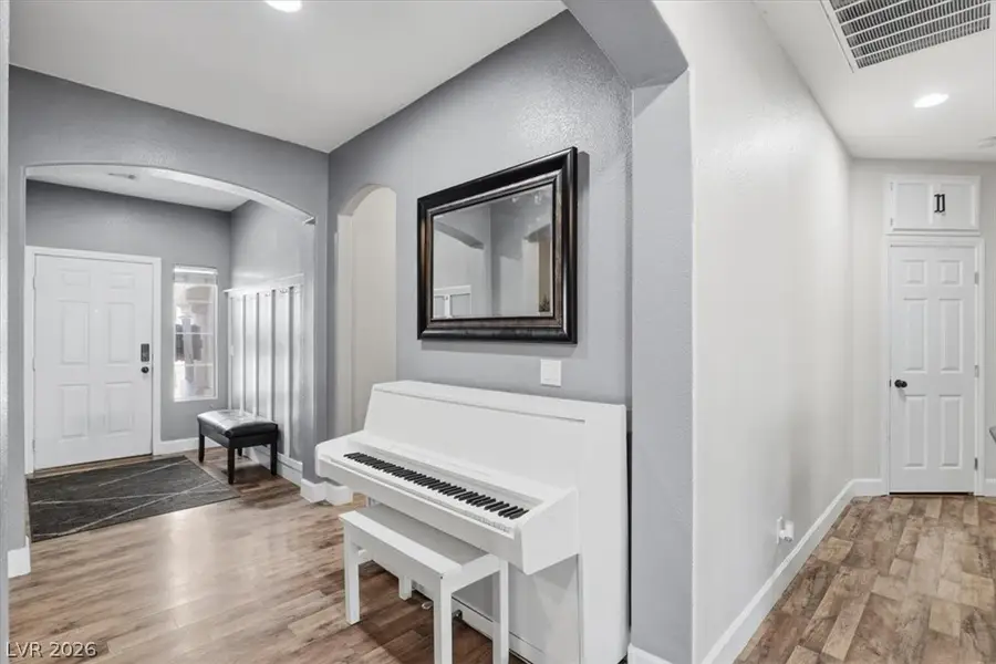 8641 Vivid Violet Avenue, Las Vegas, NV 89143 - #3