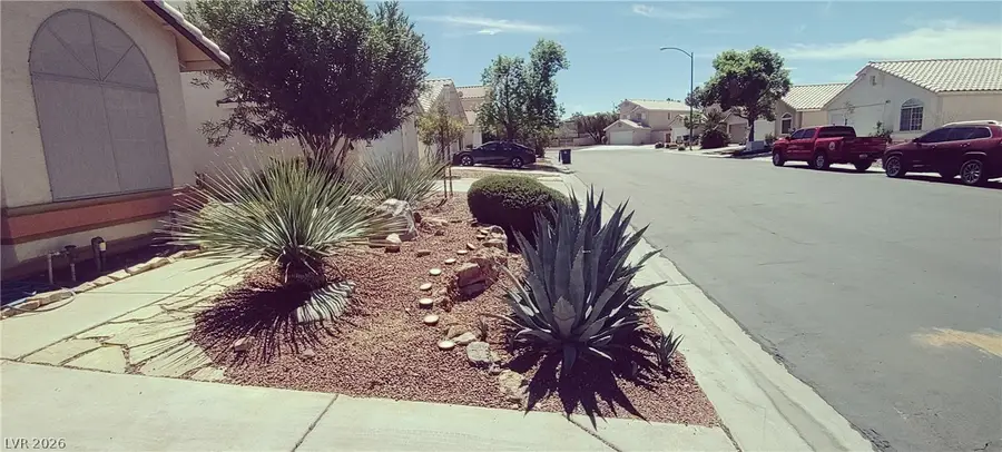 5848 Sleepy Spruce Street, Las Vegas, NV 89113 - #3