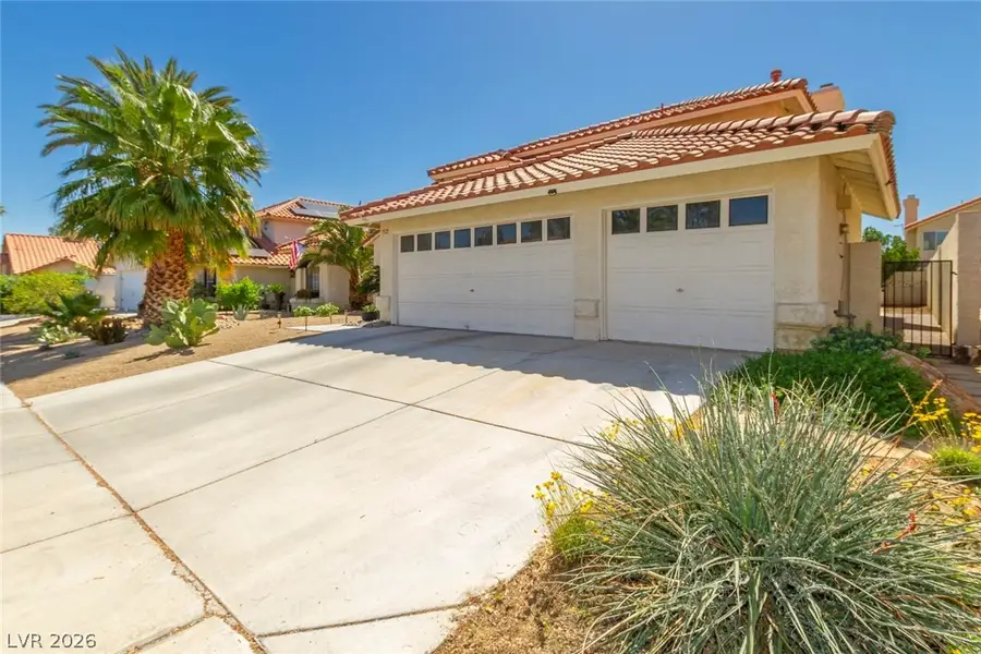 5525 Red Bluff Drive, Las Vegas, NV 89130 - #2