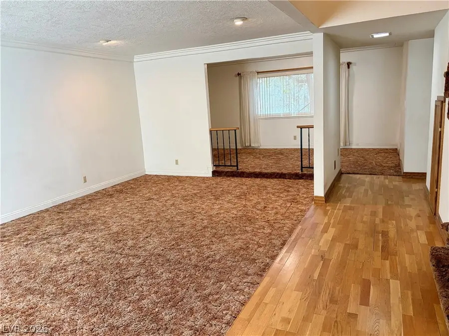 401 Horn Street, Las Vegas, NV 89107 - #3