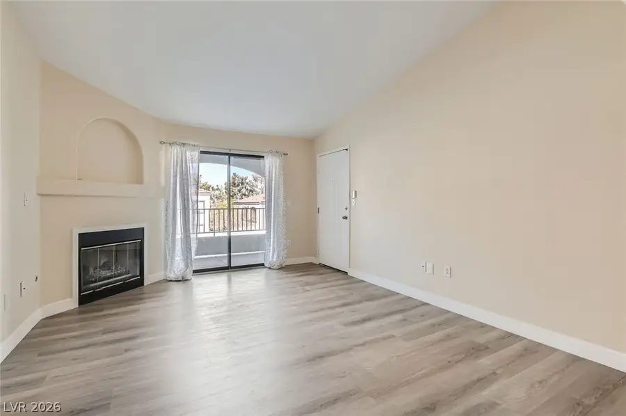 950 Seven Hills Drive #424, Henderson, NV 89052 - #2