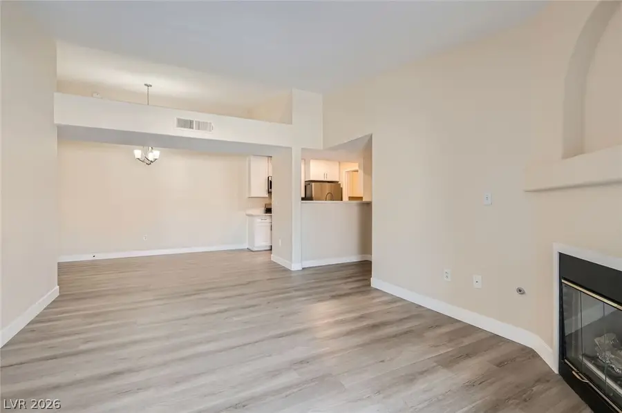 950 Seven Hills Drive #424, Henderson, NV 89052 - #3
