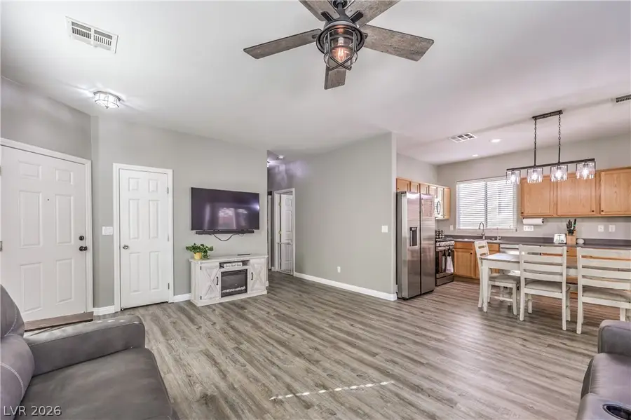 9424 Plover Falls Avenue, Las Vegas, NV 89149 - #2