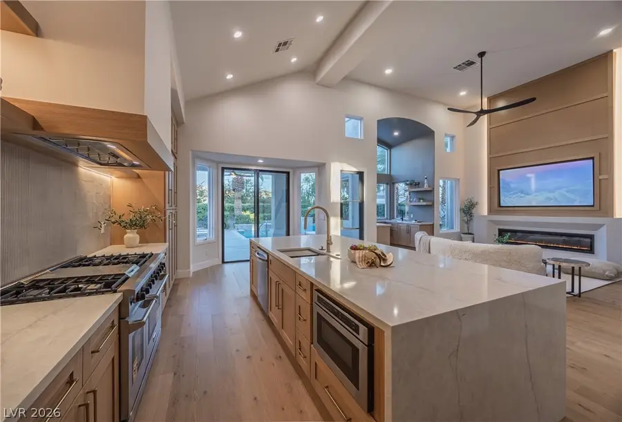 8800 Lusso Court, Las Vegas, NV 89134 - #2