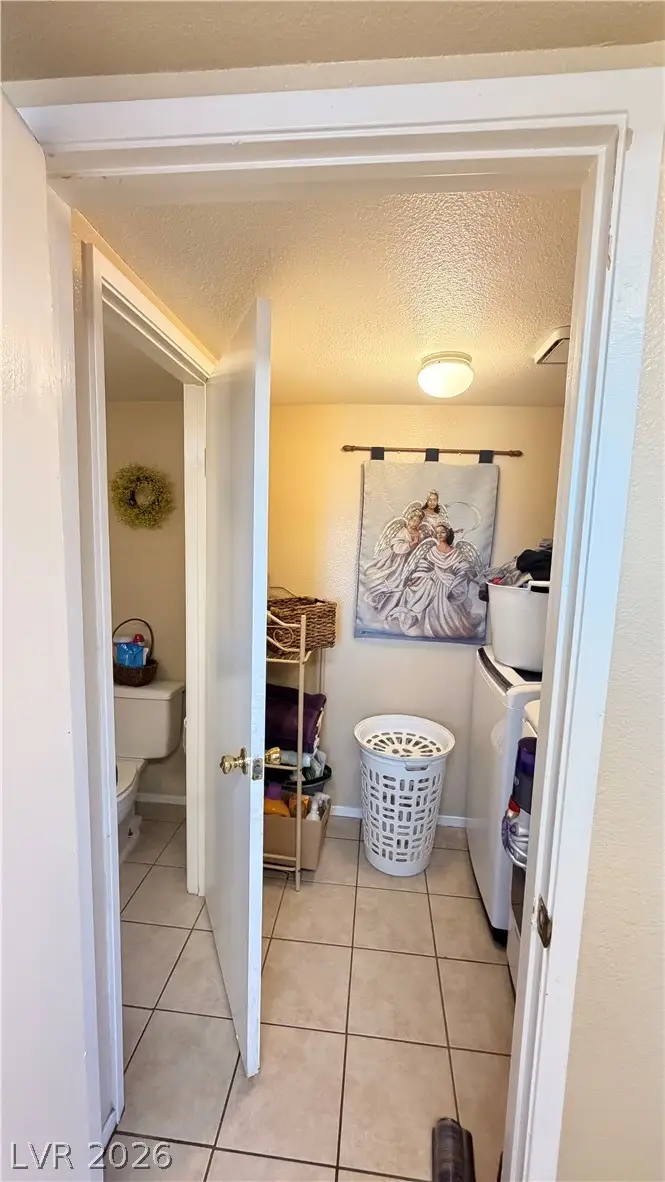 601 Avon Avenue, Henderson, NV 89014 - #3